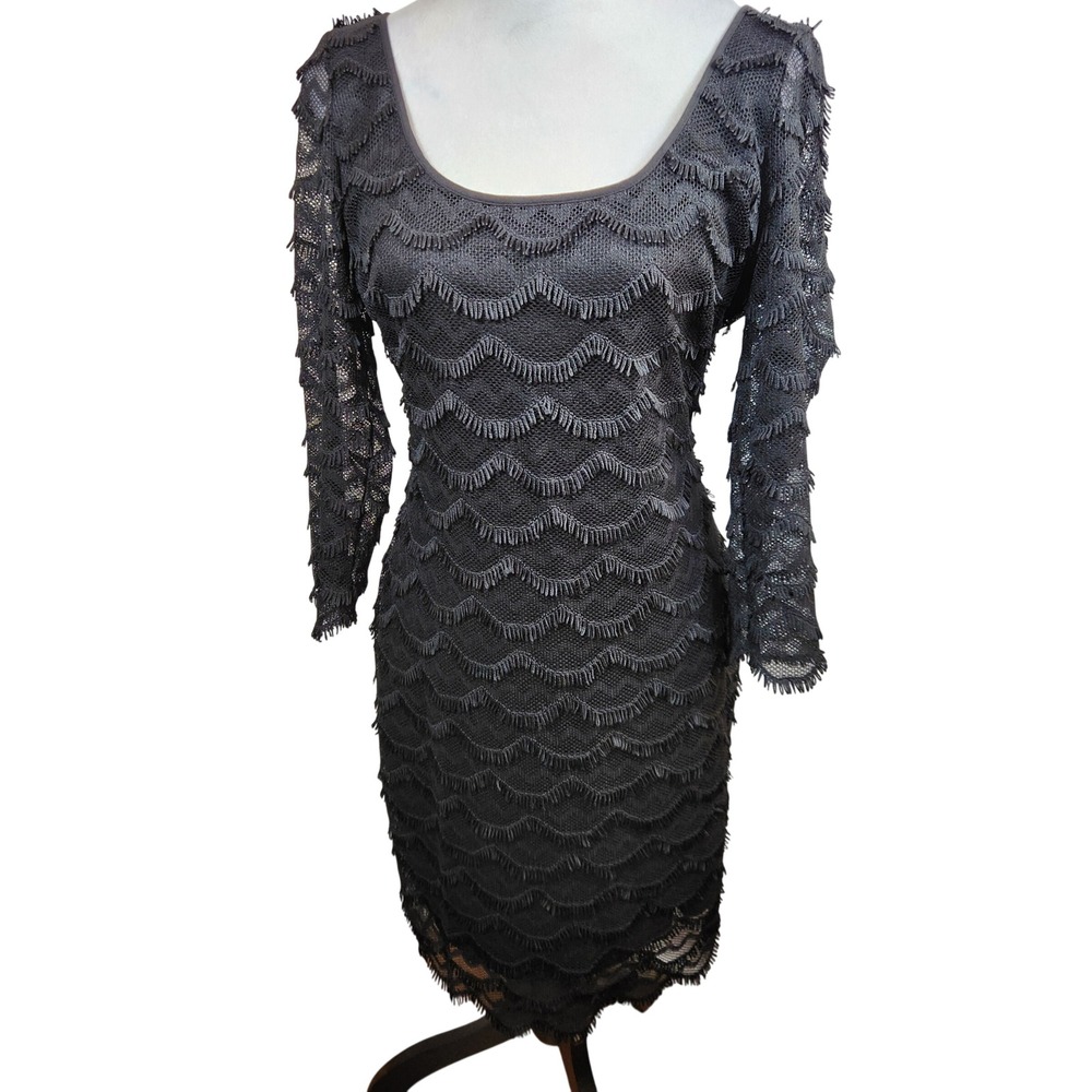 GUESS Black Textured Fringe V Back Sheath Dress Womens Size 12 Bodycon Flirty